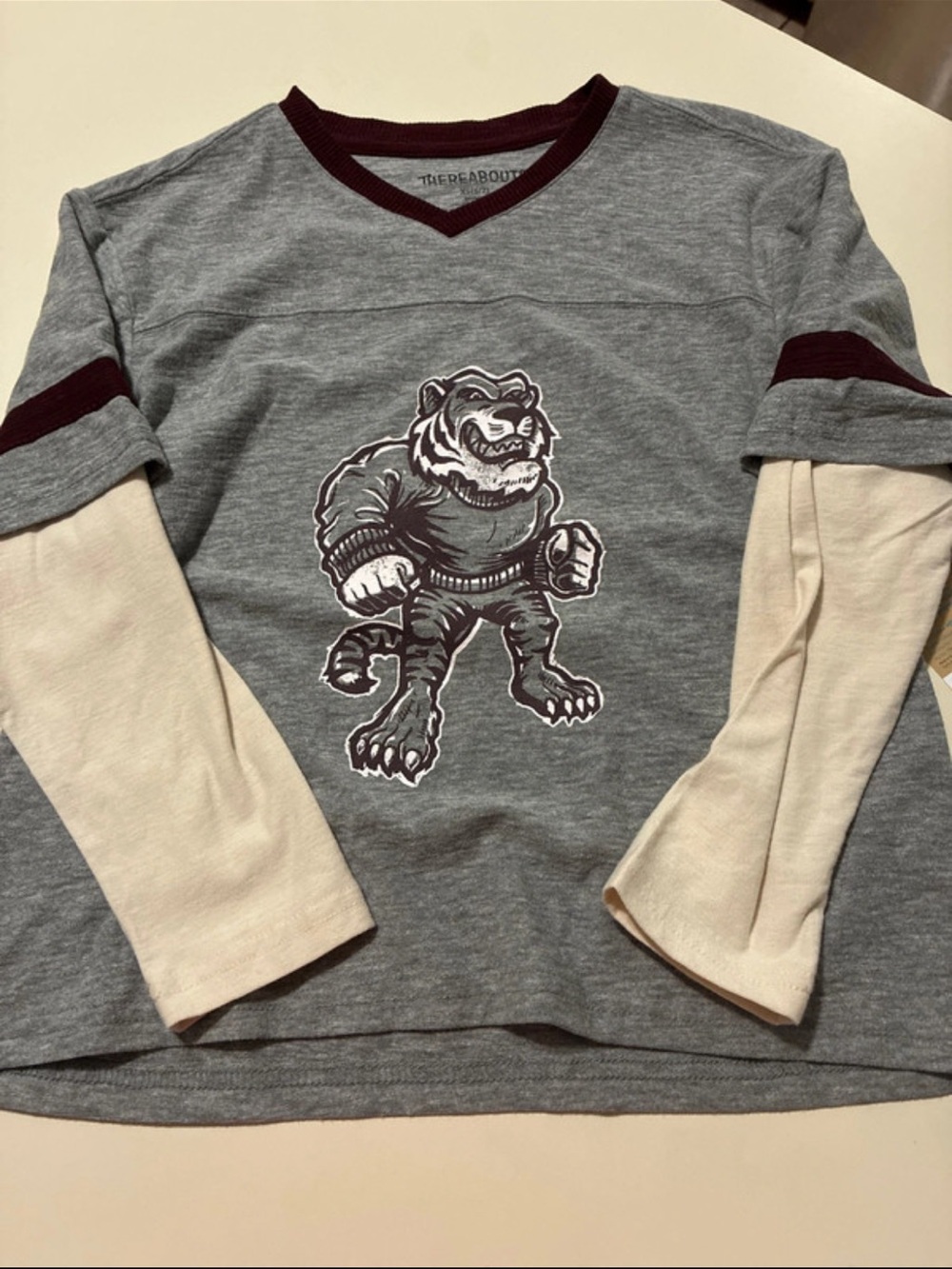 The Reboot Kids' Grey & Cream Tiger Long-Sleeve Layered Tee